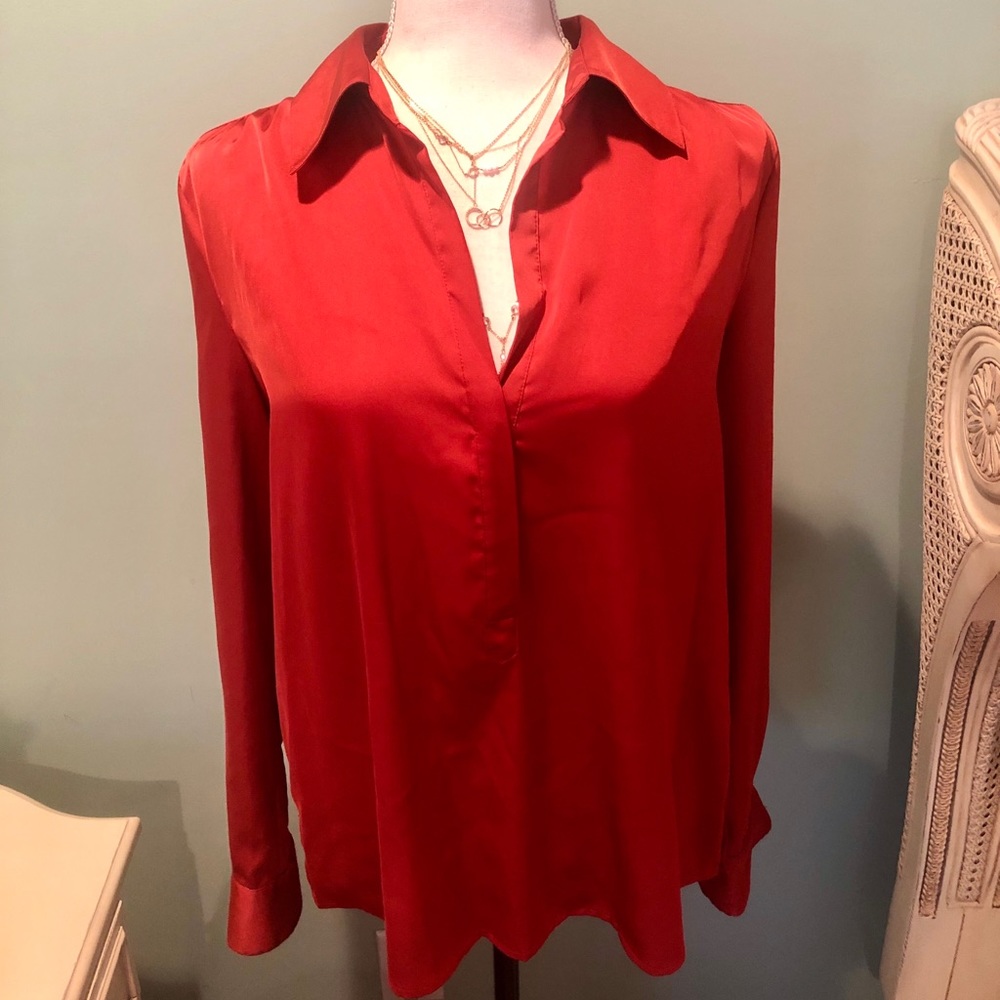 Red satin Vince Camuto blouse